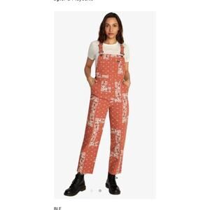 RVCA Women’s Dungarees Size 26 NWT Bandana Overalls Workwear Outdoor GORPCORE